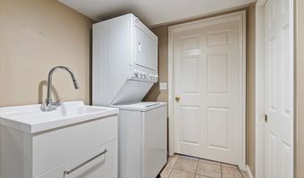 1048 E Vlg, Alpine, UT 84004