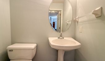 1901 Pinnacle Way 1901, Danbury, CT 06811