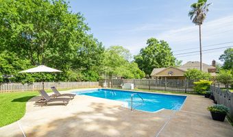 2518 Kenilworth Dr, Albany, GA 31707