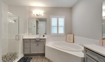 5611 MADRIGAL Way, Apollo Beach, FL 33572