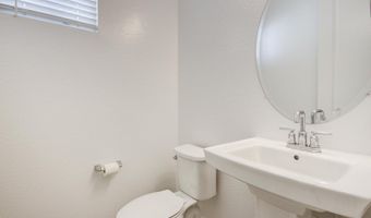 826 W GAIL Dr, Chandler, AZ 85225