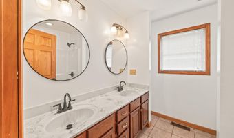 150 Bear Paw Rd, Albany, KY 42602