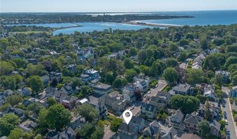 27 Mann Ave, Newport, RI 02840