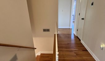 325 University Cir, Athens, GA 30605