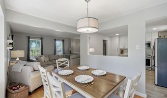 7061 Aliceton Ave, Affton, MO 63123
