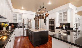 6640 Sitio Palmas, Carlsbad, CA 92009