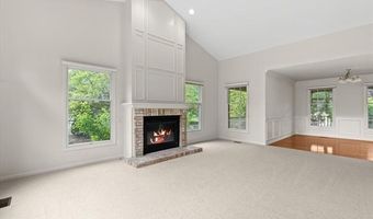 4870 LYTHAM Ln, Ann Arbor, MI 48103