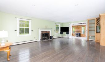 9 Heather Ln, Burlington, CT 06013