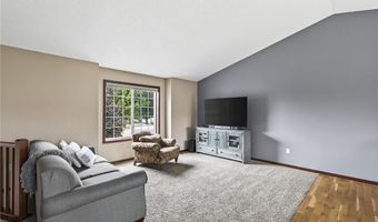 1047 152nd Ln NW, Andover, MN 55304