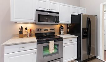 610 Seymour St, Aberdeen, NC 28315