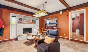 839 14th St, Barling, AR 72923