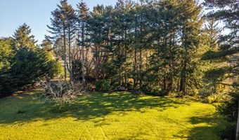 Klamath Ave SE, Bandon, OR 97411