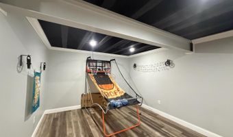 32 Red Maple Ct, Batesville, IN 47006