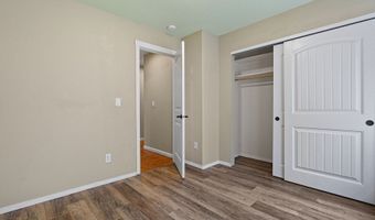 732 3RD St, Brookings, OR 97415