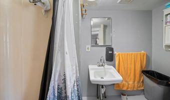 249 Palm St, Bangor, ME 04401