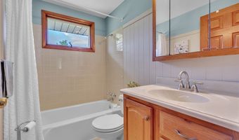12083 Genesee St, Alden, NY 14004