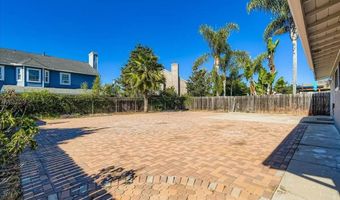 3245 Valley St, Carlsbad, CA 92008