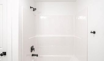 2926 Curlew Dr, Ammon, ID 83401