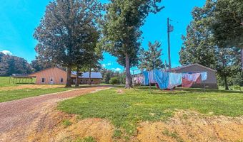 1860 Pencil Factory Rd, Big Sandy, TN 38221