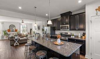 103 BURKWOOD Ter, Lake Frederick, VA 22630