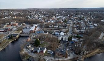 350 River St, Woonsocket, RI 02895