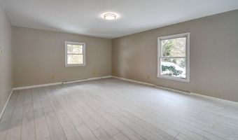 179 Steadwell Rd, Amsterdam, NY 12010