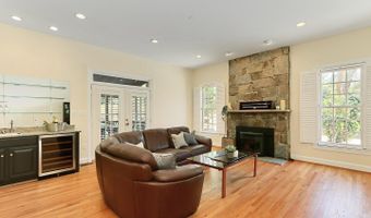 3706 RUST Rd, Annandale, VA 22003