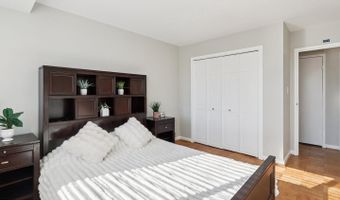 4977 BATTERY Ln #1-610, Bethesda, MD 20814