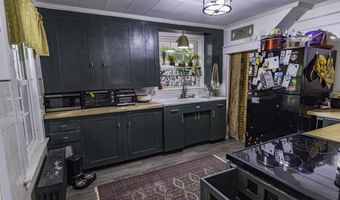 172 Fern St, Bangor, ME 04401