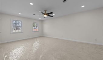 1025 Neely Dr, Asheboro, NC 27205