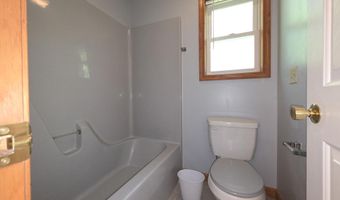 188 Greenwood Dr, Blakeslee, PA 18610