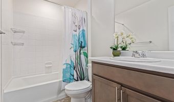 21821 E 7th Ave, Aurora, CO 80018