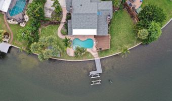 769 KINGSTON Ct, Apollo Beach, FL 33572