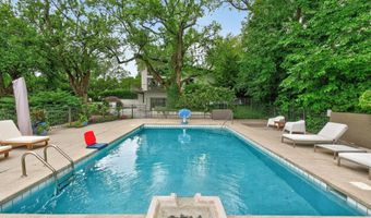 1980 Hillside Dr, Columbus, OH 43221