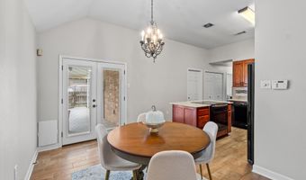 745 Fawn Lake Dr, Baton Rouge, LA 70816