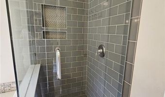 290 Oakmere Dr, Alpharetta, GA 30009