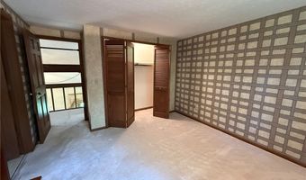 6400 Juniper Dr, Amherst, OH 44001