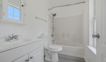 18 ARDSLEY Cir, Dover, DE 19904