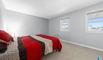 101 N Pipestone St 4, Brandon, SD 57005