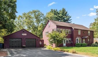 89 Elm St, Blackstone, MA 01504