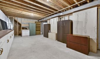 584 S POES Rd, Amissville, VA 20106