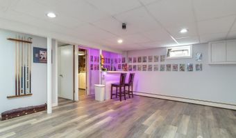 29 Cornell St, Avenel, NJ 07001