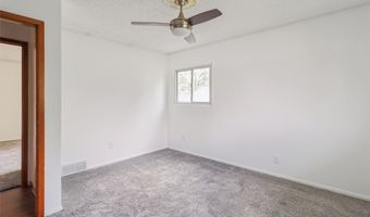 638 31st Ave SW, Altoona, IA 50009