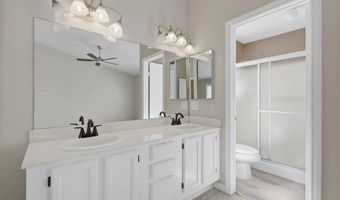 2993 Lexington Cir, Carlsbad, CA 92010
