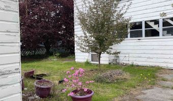 682 Cheshire St, Berlin, NH 03570