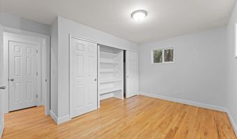 11825 SW BAKER St, Beaverton, OR 97008