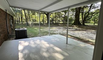 115 Davison Ln, Atmore, AL 36502
