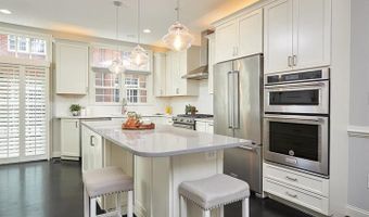 4906 MONTGOMERY Ln, Bethesda, MD 20814