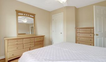 4694 HELEN WINTER Ter, Alexandria, VA 22312