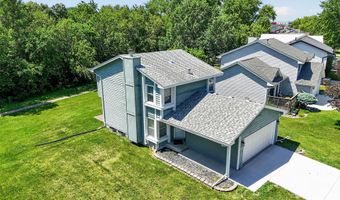 920 9th Ave NW, Altoona, IA 50009